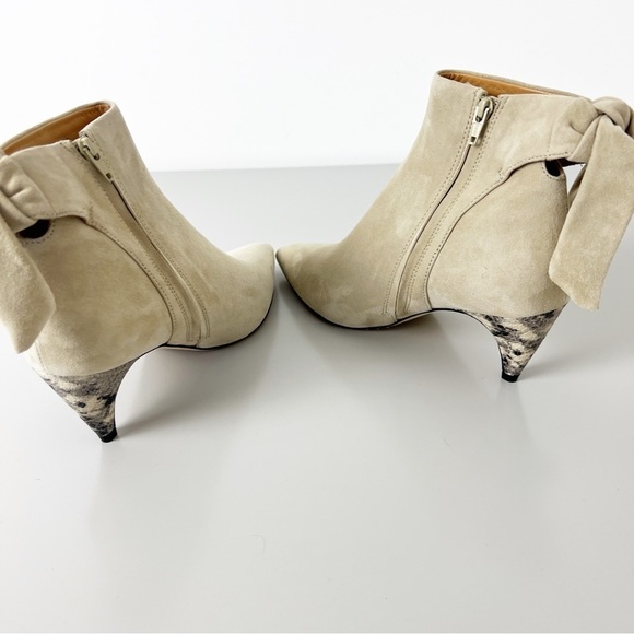 Joie Cloee Tan Suede Ankle Boots size 6 - Picture 4 of 9